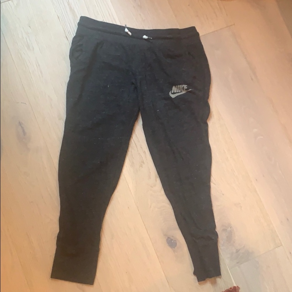 Nike cotton Capri joggers